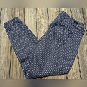 Liverpool size 14/32 denim slacks with navy background and white/blue details